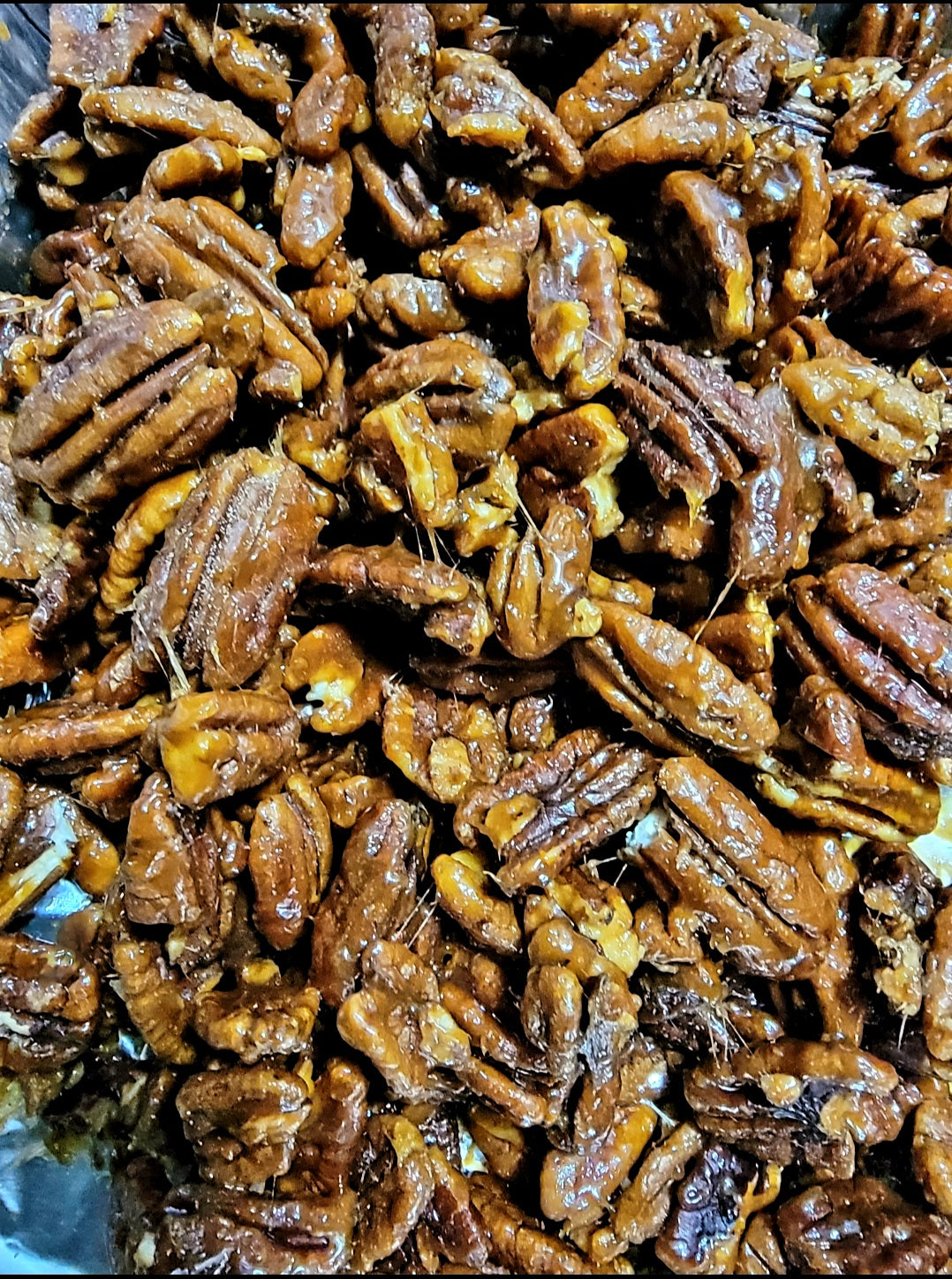 Praline Pecans ( Limited Edition) 32oz at $15 only from Kroy Korn Gourmet Popcorn